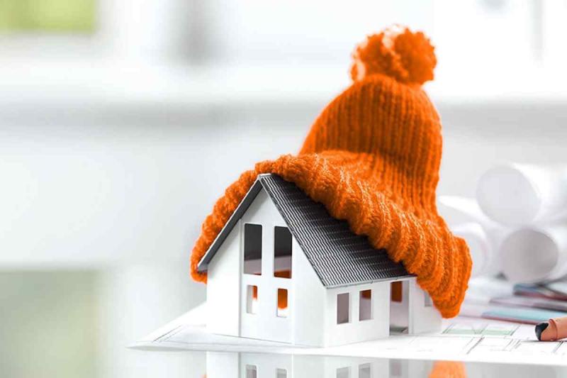Как утеплить квартиру и дом изнутри?